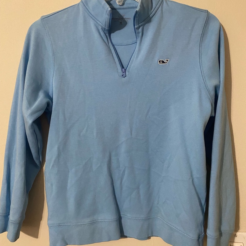 Vineyard Vines boys sweater and pullovers.
